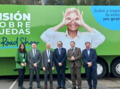 Más de mil visitantes y un centenar de sanitarios en el cierre de la campaña de salud oftalmológica de Bayer