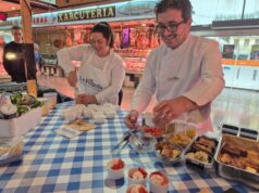 El chef Marc Balló acompaña a La Fageda en la degustación de helados en Barcelona