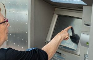 Cuándo se cobra la pensión en agosto en Xinzo de Limia según el banco