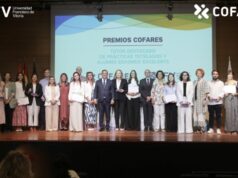 Cofares reconoce a tutores y estudiantes universitarios con sus premios