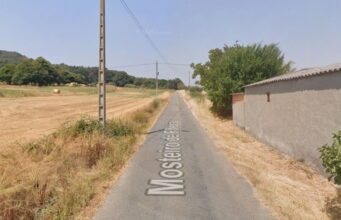 Un incendio nocturno arrasa una vivienda abandonada de Xinzo de Limia