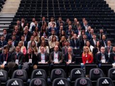 París acoge la expedición de LALIGA para optimizar infraestructuras deportivas