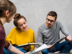 Casi un 30 por ciento de los jóvenes trabaja en sectores poco cualificados