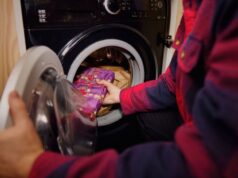 Casi la mitad de los españoles pierde regalos que escondió para Navidad