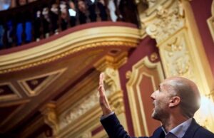 Jácome va a la ópera y su reacción incendia redes: la inesperada comparación con Chalamet que lo cambia todo