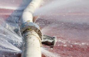 Galicia pierde agua a lo grande: las fugas que están vaciando las redes municipales y disparando el problema