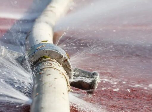 Galicia pierde agua a lo grande: las fugas que están vaciando las redes municipales y disparando el problema