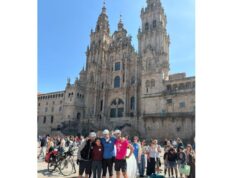 Alejandro Porto completa el Camino de Santiago en bicicleta con un mensaje de esperanza