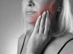 La periodontitis se cuela en el debate del Alzheimer con una bacteria en el punto de mira