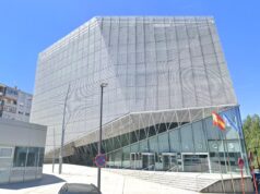 Le abrió las puertas de su casa y acabó desapareciendo con sus joyas y su dinero en Xinzo de Limia