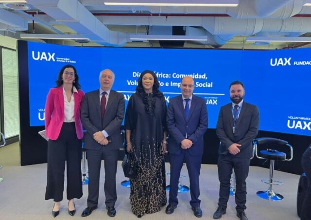 oficina_de_voluntariado_y_cooperacion_al_desarrollo_de_la_fundacion_UAX-1x1.jpg
