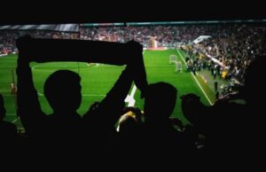 El Congreso respalda reforzar los protocolos en los estadios para combatir el odio en el deporte