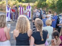 Roban una cruz del siglo XVIII y profanan una iglesia de Xinzo: el obispo tiene que acudir a purificarla