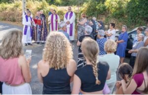 Roban una cruz del siglo XVIII y profanan una iglesia de Xinzo: el obispo tiene que acudir a purificarla