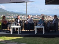 El alcalde de Vigo aboga por eliminar fronteras para fomentar la economía y la movilidad entre Galicia y Portugal