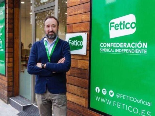 fetico_anged-1x1.jpg