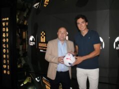 Legends y Aficiones Unidas acercan la experiencia del fútbol a las peñas de toda España
